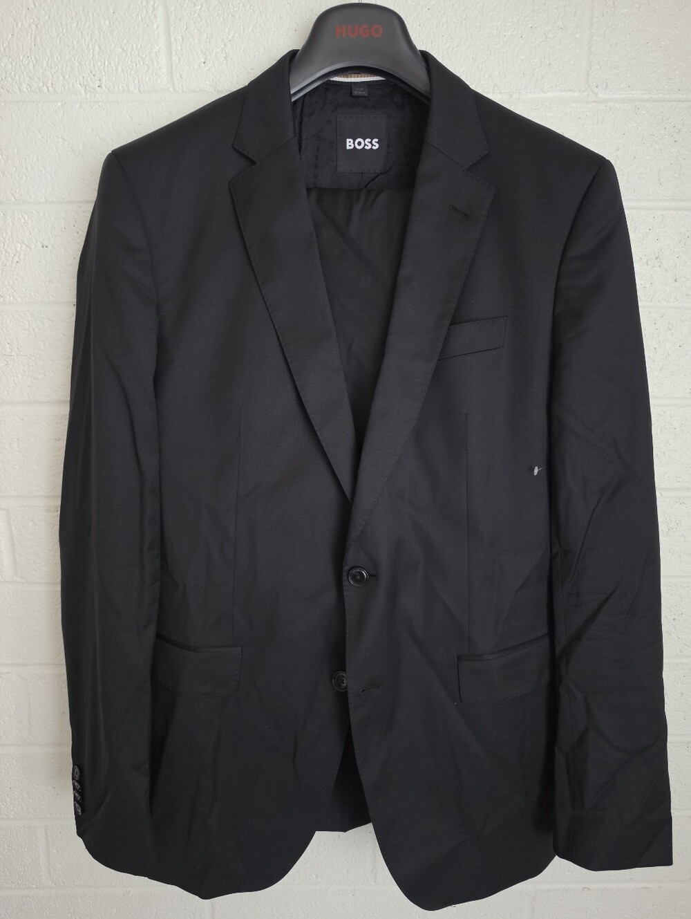 HUGO BOSS H-Huge 100% Virgin Wool Solid Black Suit, Size 42 L NWOT - $895